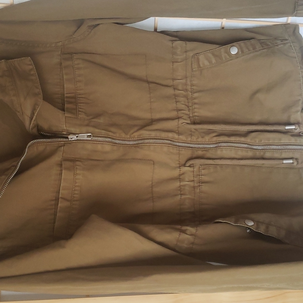 Old navy jacket - Picture 3 of 7
